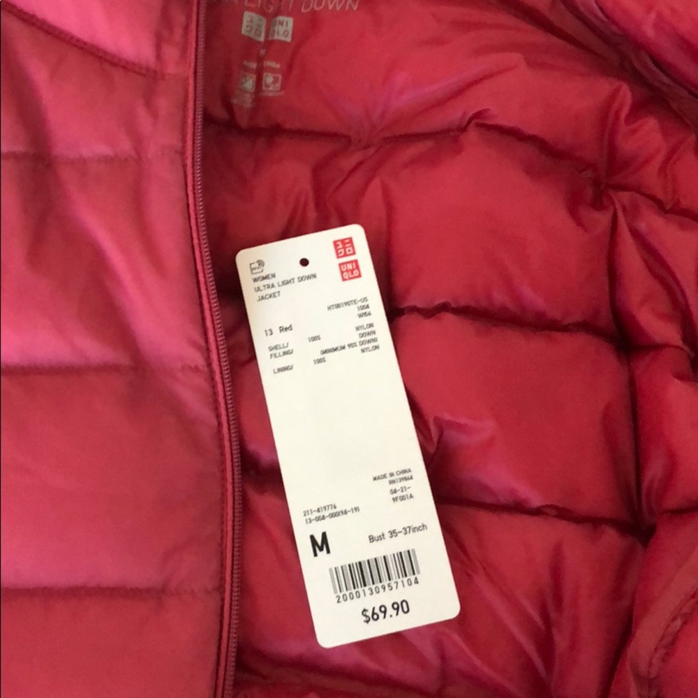 Uniqlo ultra light down jacket